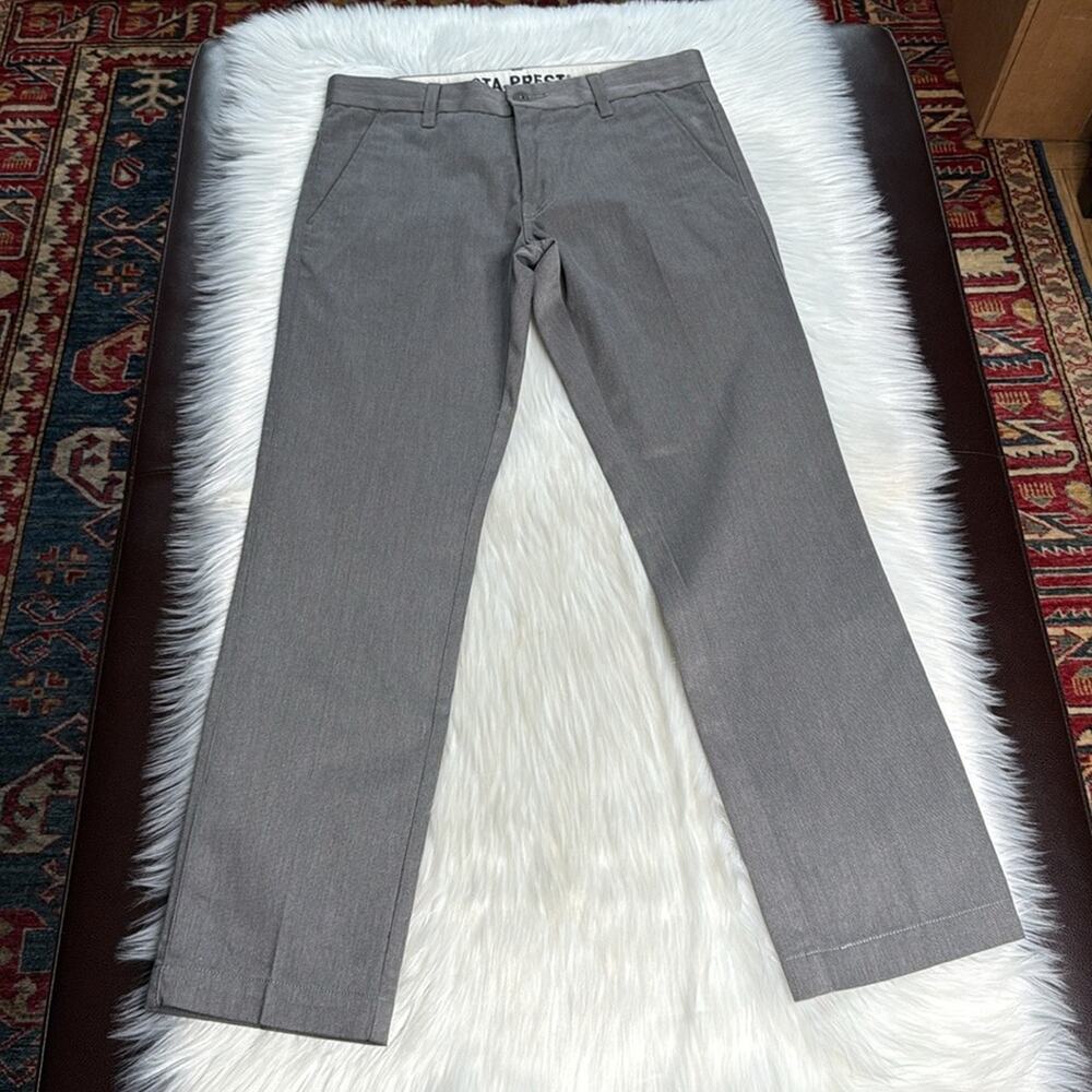 Levi’s Gray Sta Prest Tousers